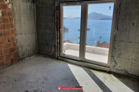 дом с апартаментами пржно милочер свети стефан продажа недвижимость зарубежом агенство камин будва черногория 