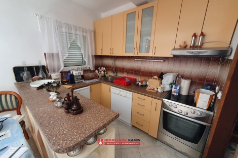 #prodajakuca becici #forsalehouseinbecici #Kućaapartmanskogtipabečići #houseforsale