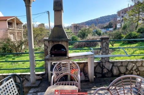 herceg novi kamenari kuća na prodaju kamin nekretnine budva agencija za nekretnine budva