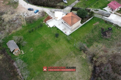 kotor lastva grbaljska house for sale kamin nekretnine