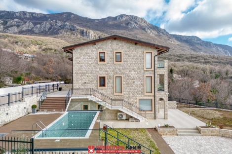 villas for sale with sea view budva kuljače kamin nekretnine