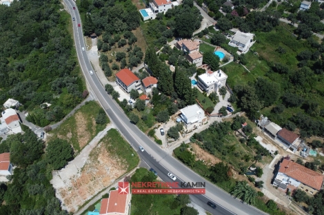 vila rezevici sa bazenom i pogledom na more prodaja vila rezevici budva kamin nekretnine realestate budva