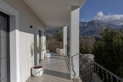 villa in tivat with pool and parking close to the sea kamin nekretnine real estate 